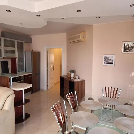 сарафово холидейс Apartamento *