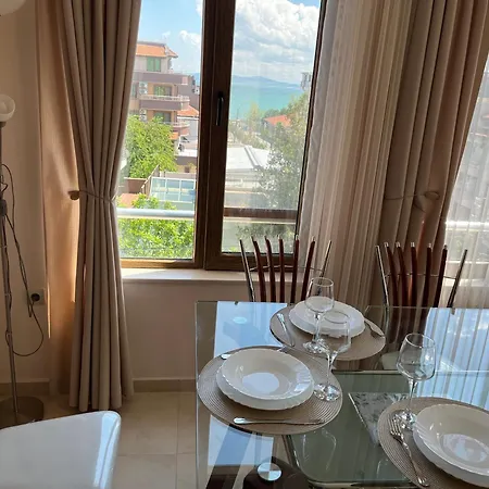 сарафово холидейс